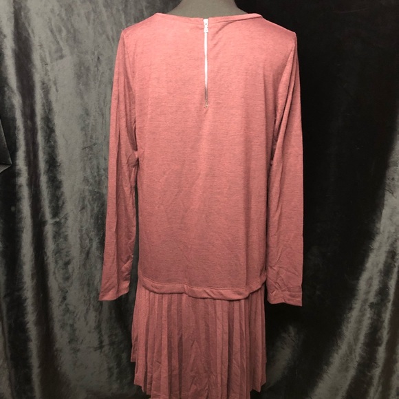 maroon dress - Picture 2 of 2